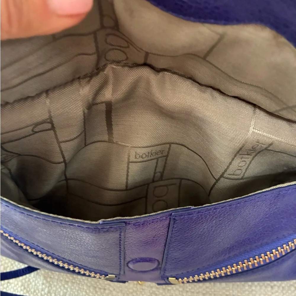 Botkier EUC Trigger Envelope Royal Blue Leather Crossbody Bag with Gold Accents - Picture 14 of 14